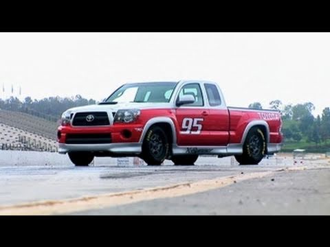 SEMA 2010: Toyota Tacoma X-Runner RTR ("Ready-to-Race") special edition - GTChannel