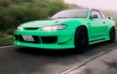 S15ページ Yasuyuki Kazama takes his Nissan Silvia S15 for a drive down the