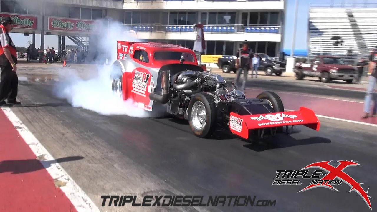 DIESEL NITRO FUNNY CAR OUT OF CONTROL!