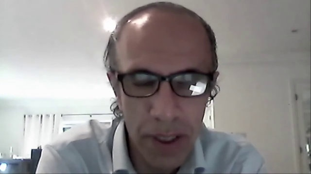 Zak Mir  introduces himself