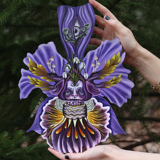 About Raine Alexandra