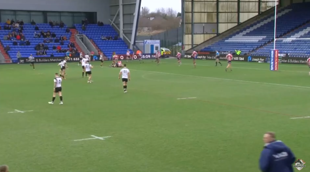 James Meadows try