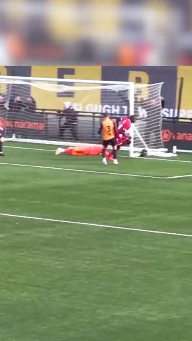 Oooh, Moussa Diarra!