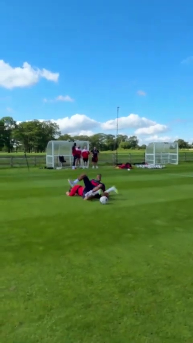 How have they done that 😭🤣