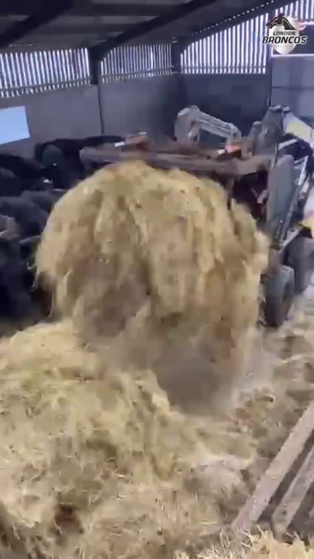 ‘𝐀 𝐃𝐀𝐘 𝐈𝐍 𝐓𝐇𝐄 𝐋𝐈𝐅𝐄’ 🚜
