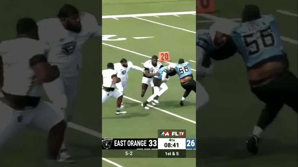 Sterry Codrington Breaks Through, Spins Out Of Trouble, And Picks Up 30 Yards On The Renegades!