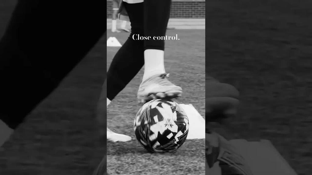 Looking after the ball ⚽️