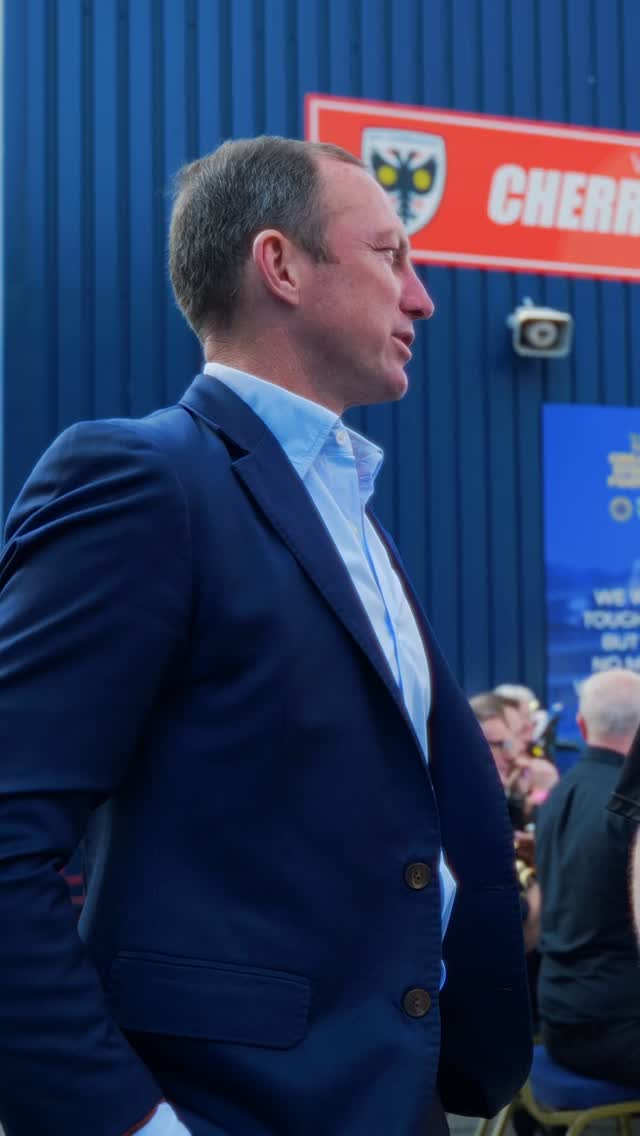 🗣️𝐖𝐞 𝐀𝐫𝐞 𝐋𝐨𝐧𝐝𝐨𝐧 and we want 🫵 with us!✍️