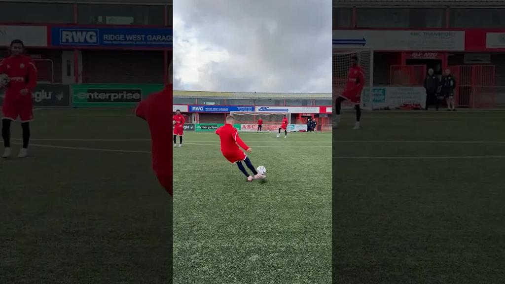 WHAT. A. STRIKE. 😮‍💨