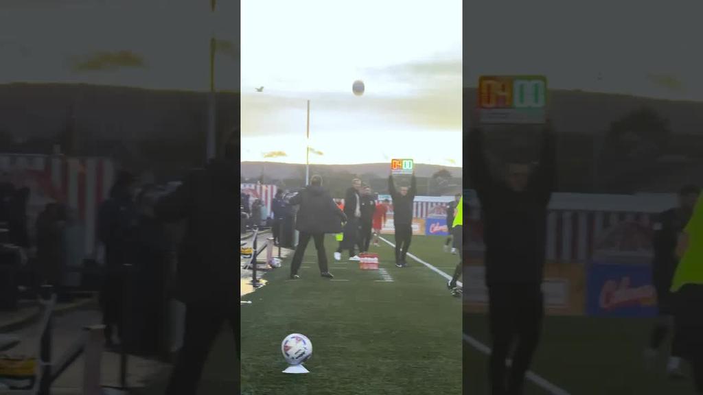 “How’s your touch gaffer?” 😮‍💨