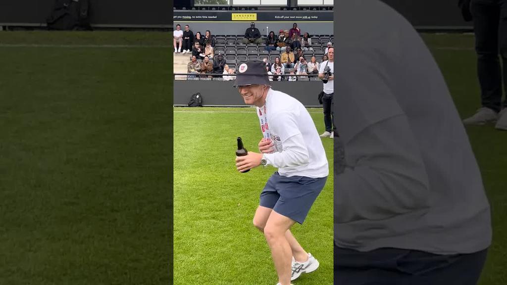 Jude, follow that tune 🕺 🪩