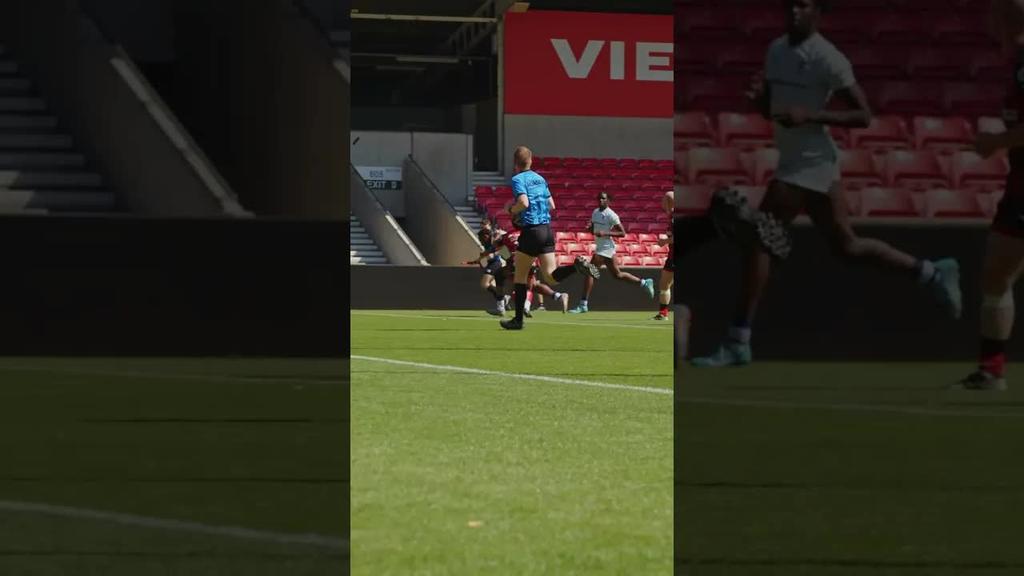 Mathias with the brace 😤