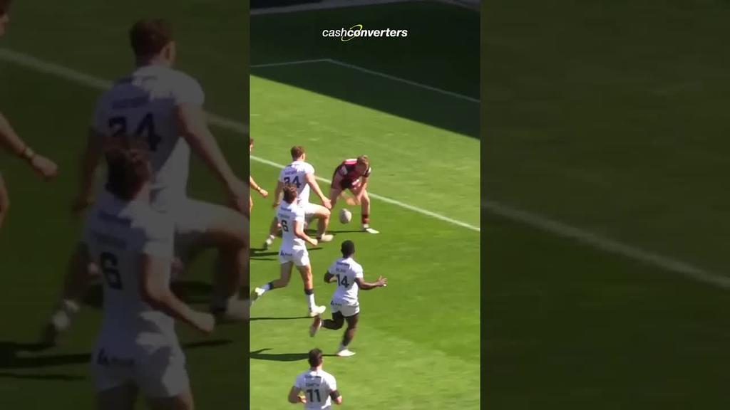 Jimmy Meadows kick off into a scramble resulted in a Marcus Stock try, and your Cash Convertors Mome