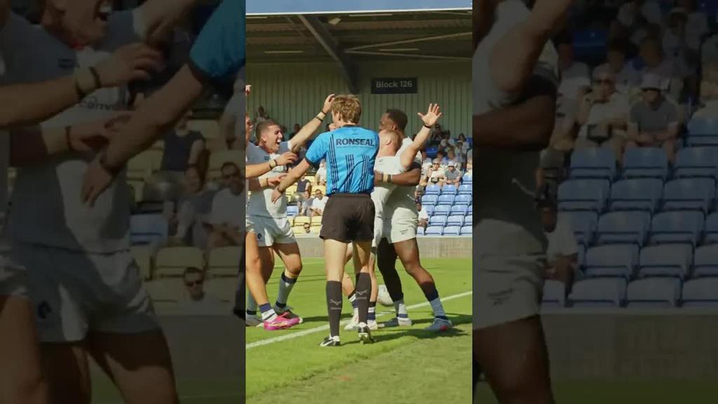 Sam Davies silences the haters with his first try of the season 🤫